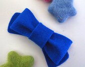 NO SLIP Wool felt hair clip -Bow -royal blue