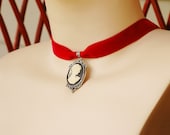 Cameo Bridesmaid Necklace-w/Velvet Ribbon WEDDING JEWELRY Maid of HONOR Vintage Romantic