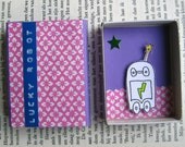 Pink Lucky Robot paper giftbox