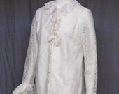 White silk sleeveless blouse with collar