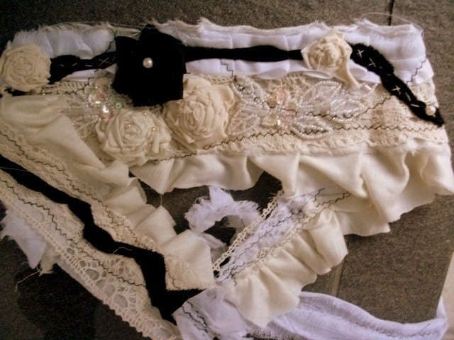wedding,sash, roses, jane austen, romance, black and white, beaded sash, lace, belt, bridal, accessoires, women, lace sash,vintage lace