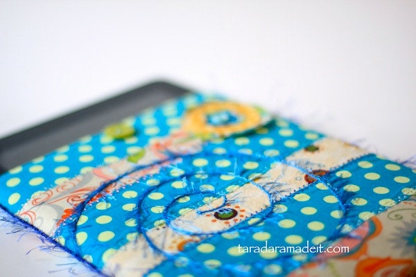iPad Cover - Polka Dots and Chevron Il_570xn