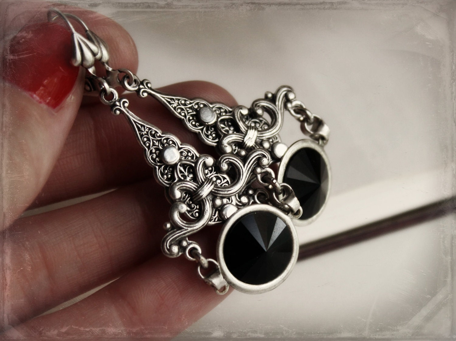 Candelier Aged Brass and Swarovski Earrings - Black - Gothic - Victorian - Autumn - October - Wedding - Bridal