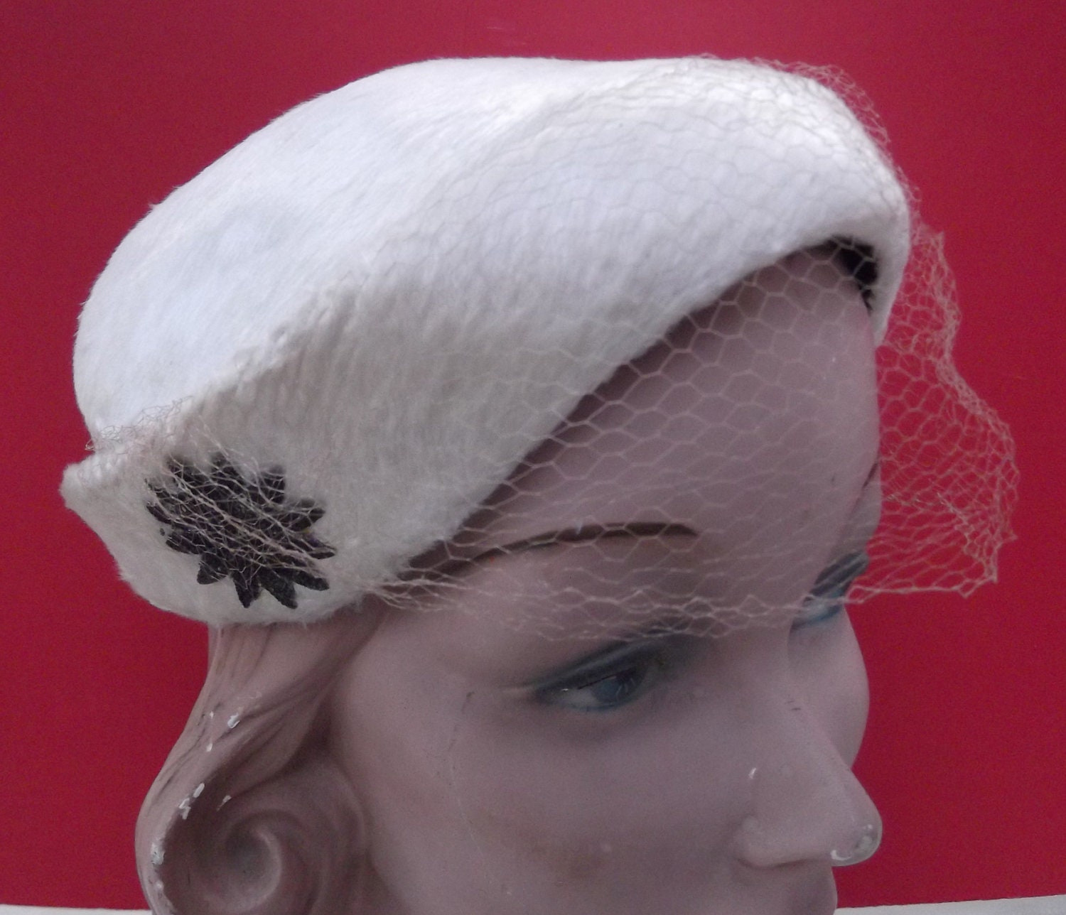 Vintage 1950s Hat Cream Beaver Fur Ecru Veil Regina Worn By Women Of Style Label