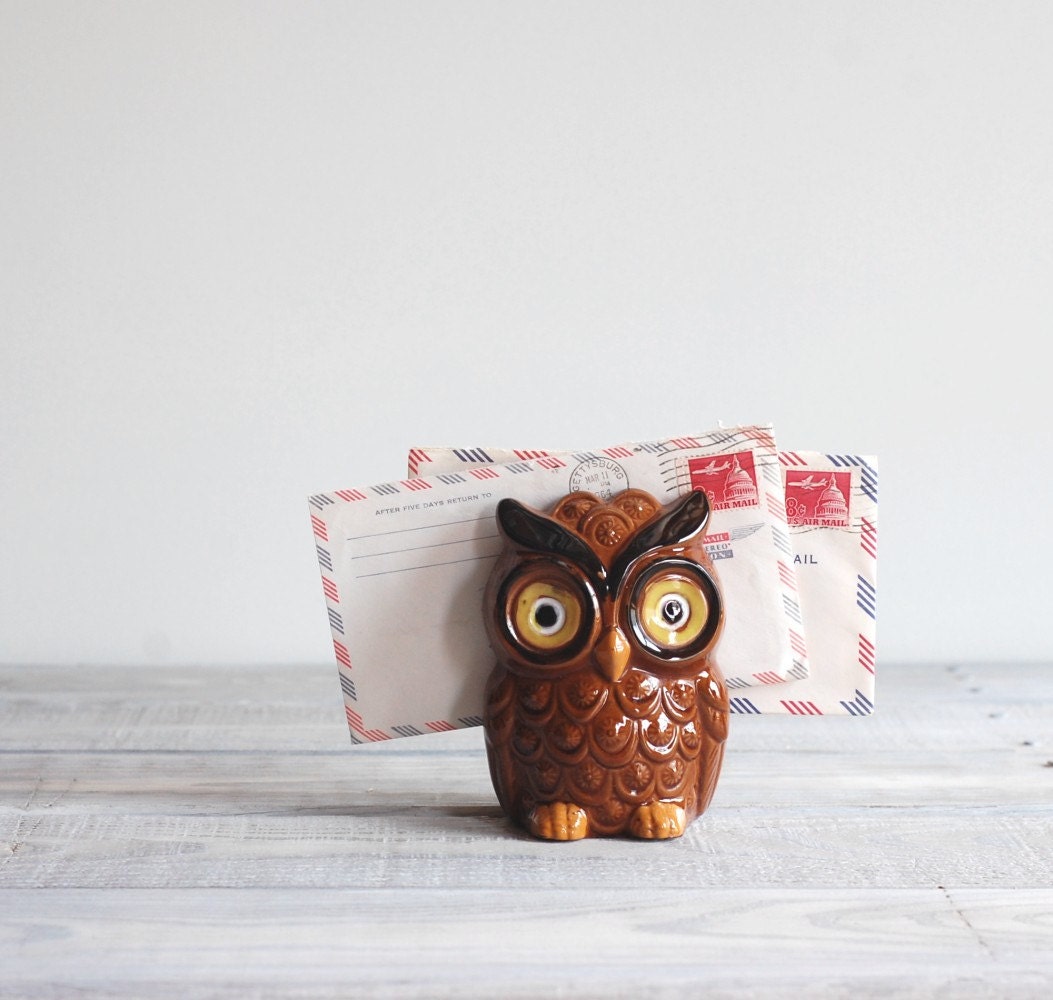 1970s Ceramic Owl Napkin Holder / Vintage Kitchen Kitsch