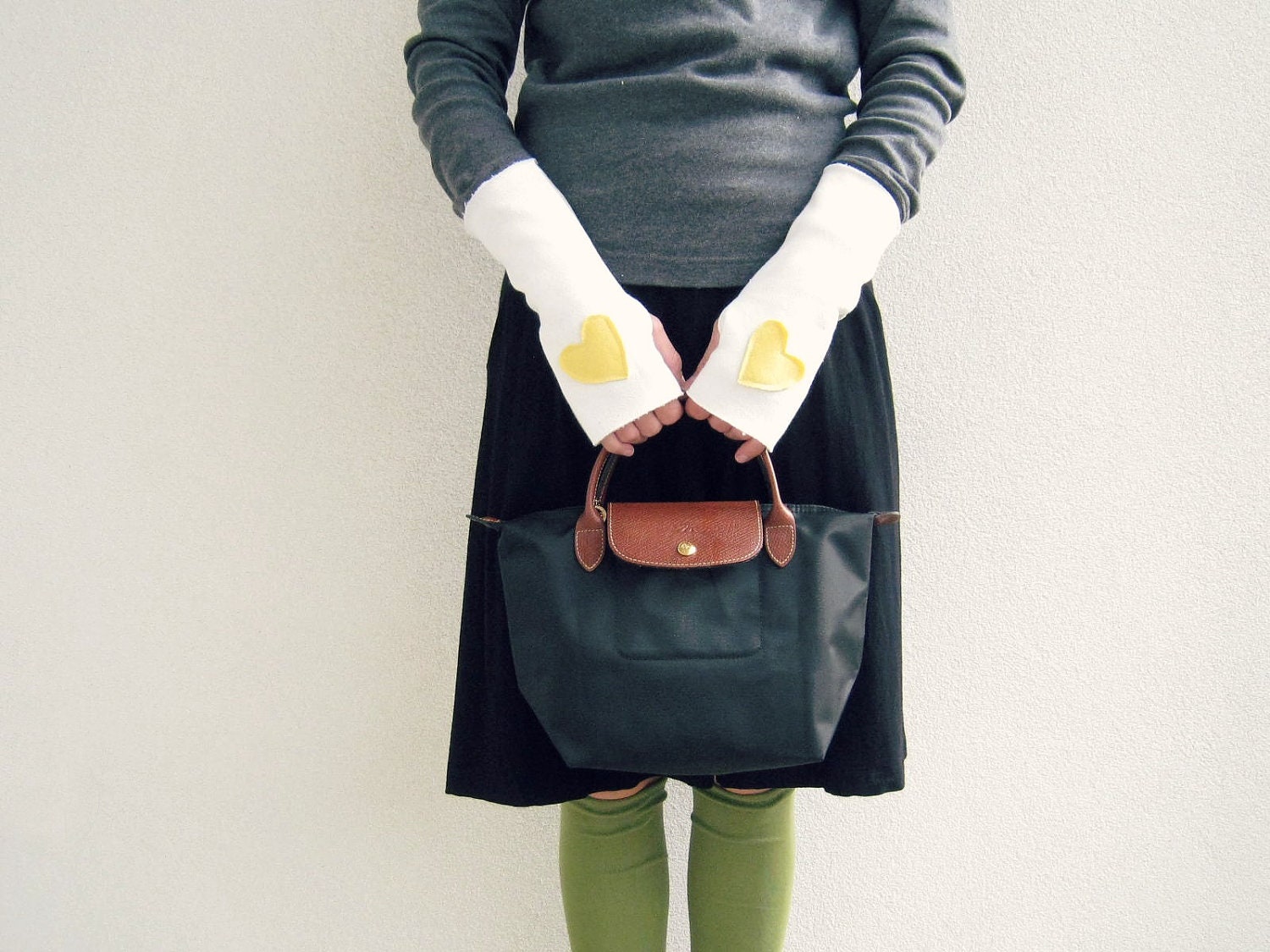 Sweatshirt Fingerless Gloves / Mittens / Celery Green Cream / Women / Girls / Winter / Recycled / Upcycled / Warm / Soft / ohzie