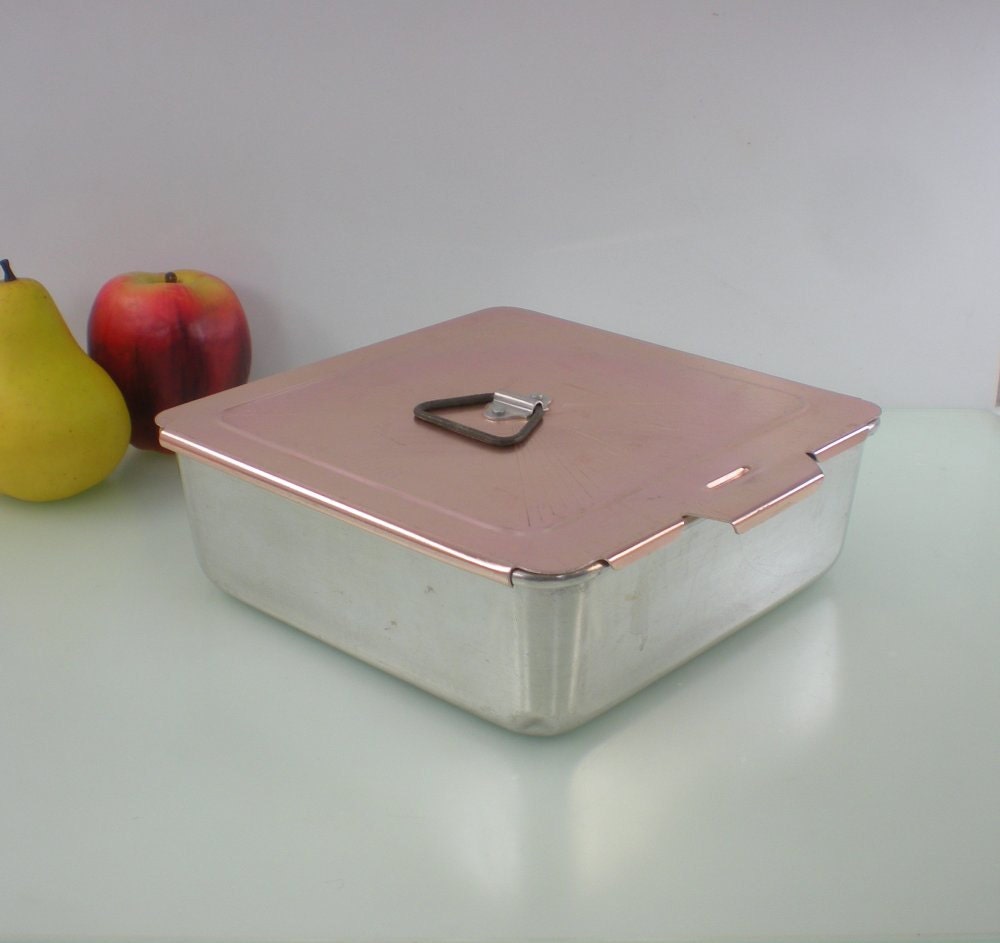 Mirro Aluminum Baking Pan 8x8 Pink Sliding Lid By Oldetymestore