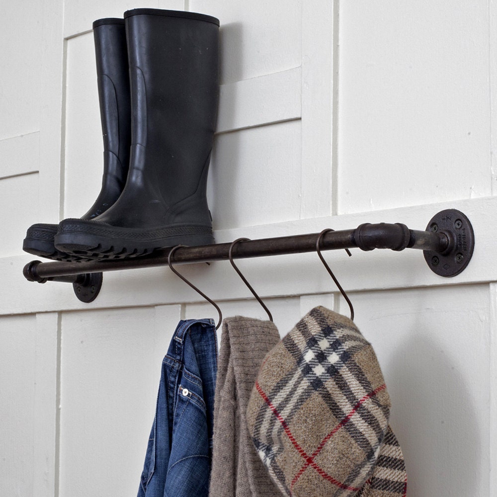 24 Inch Plumbing Pipe Storage Bar - Towel Bar Pot Rack Coat Rack - Reclaimed Industrial Steel Plumbing Pipe // Ebonized Rust Patina