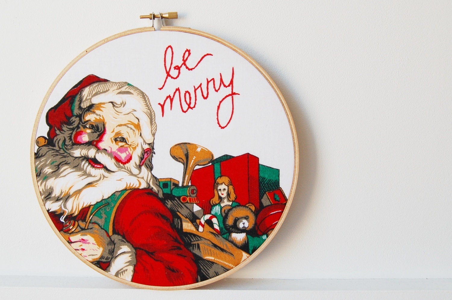 Embroidered Christmas Decoration. Embroidery Hoop Wall Art. Classic Santa "be merry" Embroidered Text. Handmade by Merriweather Council