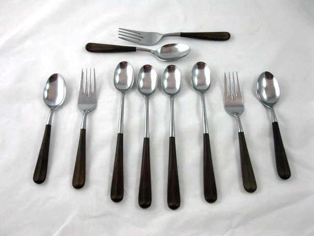 10 Pieces Ekco Eterna Flatware