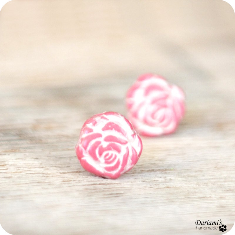 Post earrings - Pink Roses - Dariami