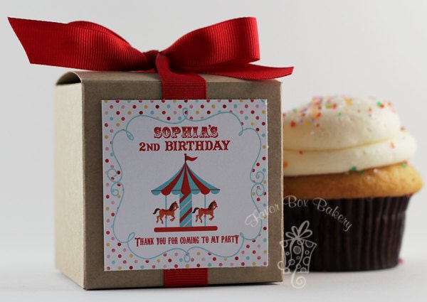 POLKA DOT CAROUSEL - One Dozen Personalized Cupcake Mix Birthday Party Favors