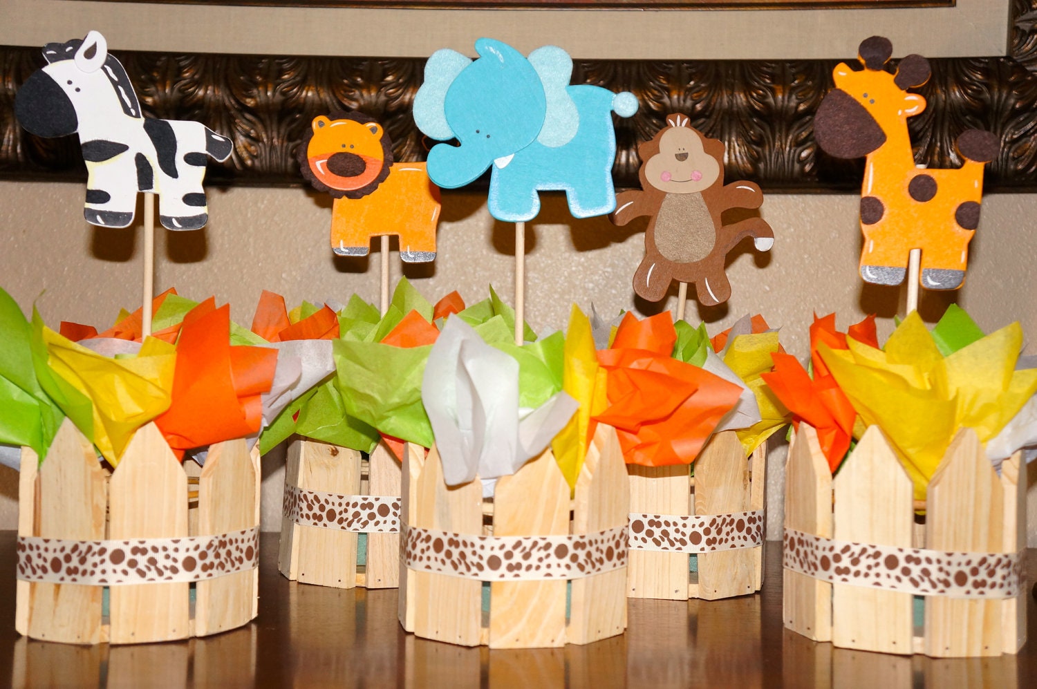 BABY SHOWER DECORATIONS JUNGLE SAFARI | Baby Shower