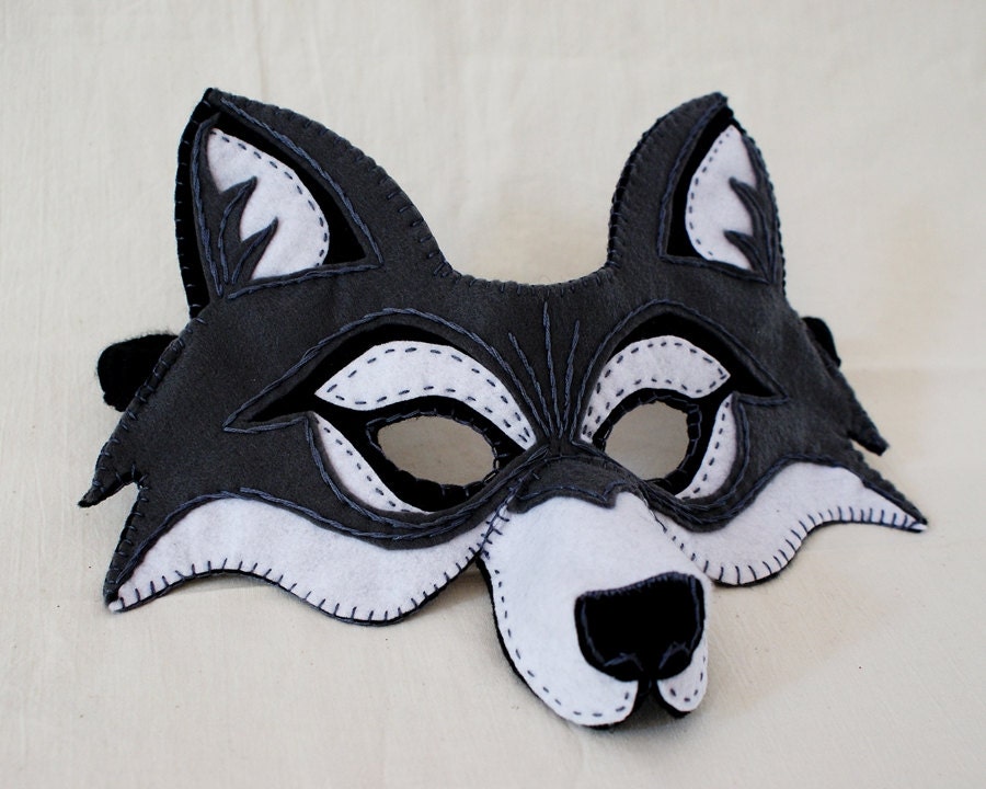 Wolf Mask PDF Pattern