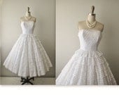 50's Eyelet Wedding Dress // Vintage 1950's Strapless White Eyelet Cotillion Wedding Dress Tea Gown XS