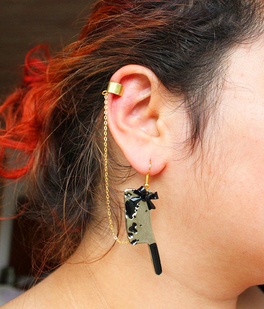 Demon Hunter's Ear Cuff - Girly Undead Jewelry
