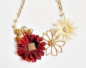 Wonders - Floral Statement Necklace