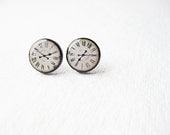 FREE WORLDWIDE SHIPPING - Vintage Clock  - Clock Face - Stud Earrings