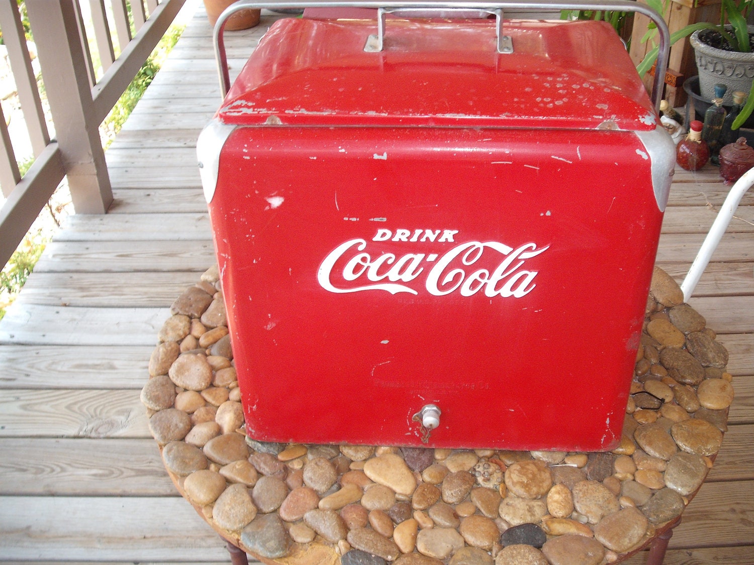 1950's Coca Cola Ice Chest with original inner tray