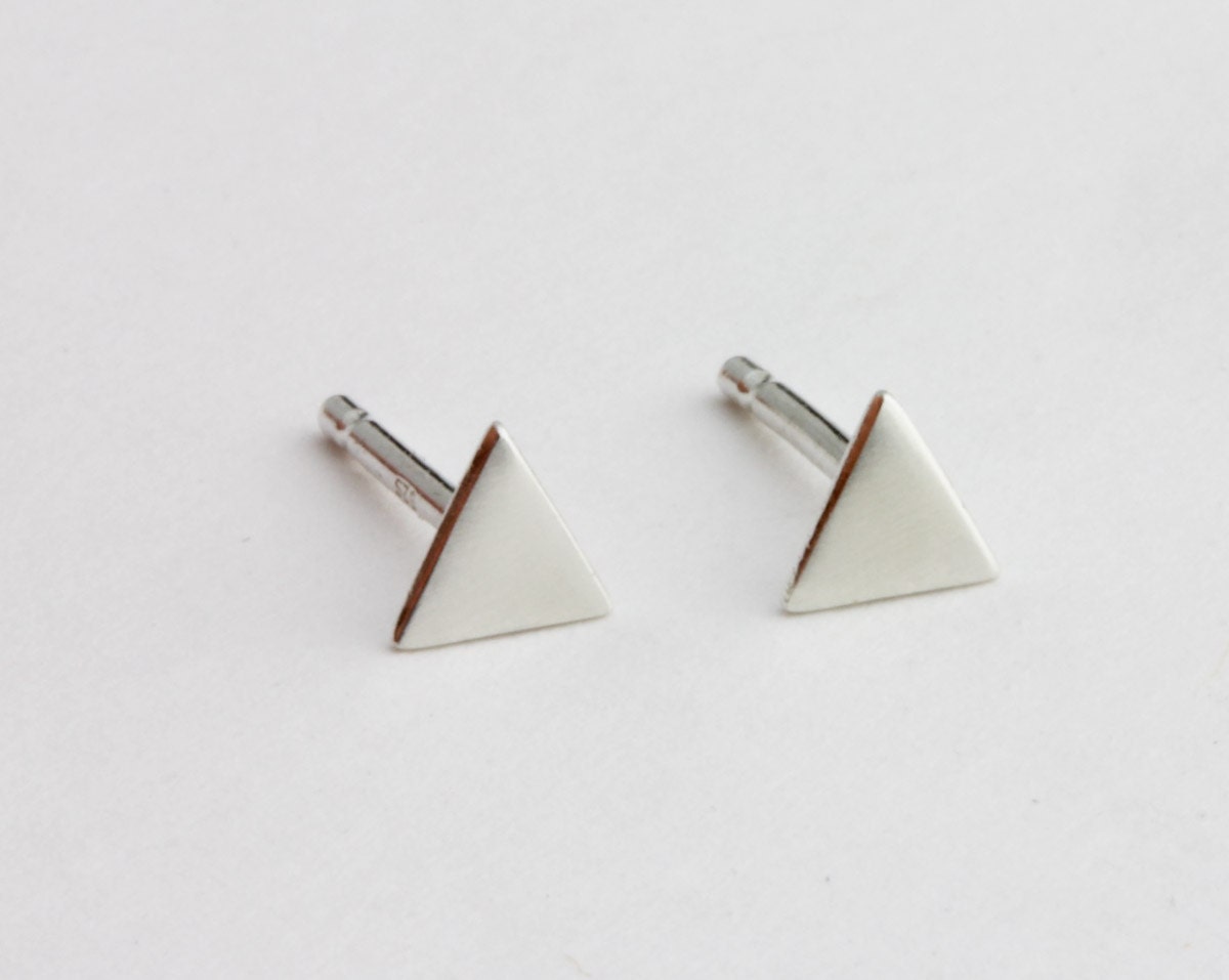 Mini Back to Basics-Triangle Earrings in Silver