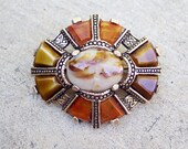 Andraste - Celtic Knot Renaissance Vintage Pin with Glass Agate Stones by Miracle