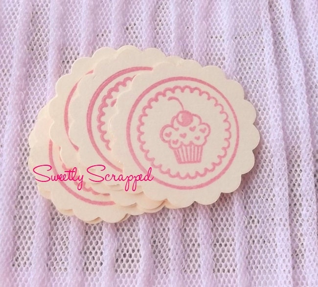 Pink Cupcake Embellishments --- Cream, Shabby, Chic, Embellie, scrapbooking, Cardmaking, Scalloped Circle