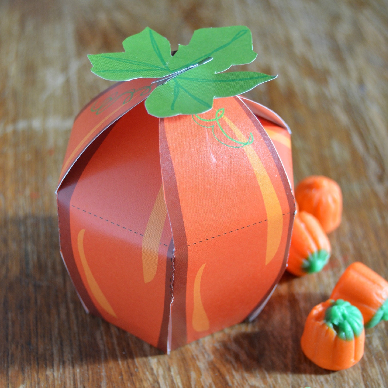 Printable DIY Pumpkin Favor Boxes for Fall and Thanksgiving