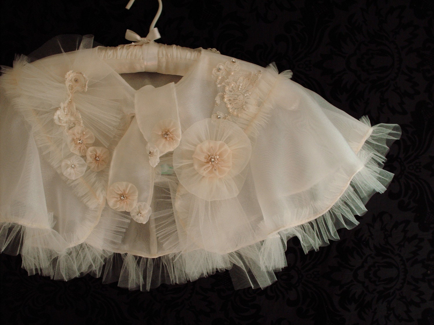 Romantic Bridal Shrug Capelet, Ivory Wedding Cape, Bridal Bolero, Vintage Beaded Lace, 1920s Wedding Shrug Carolina Moon Designs