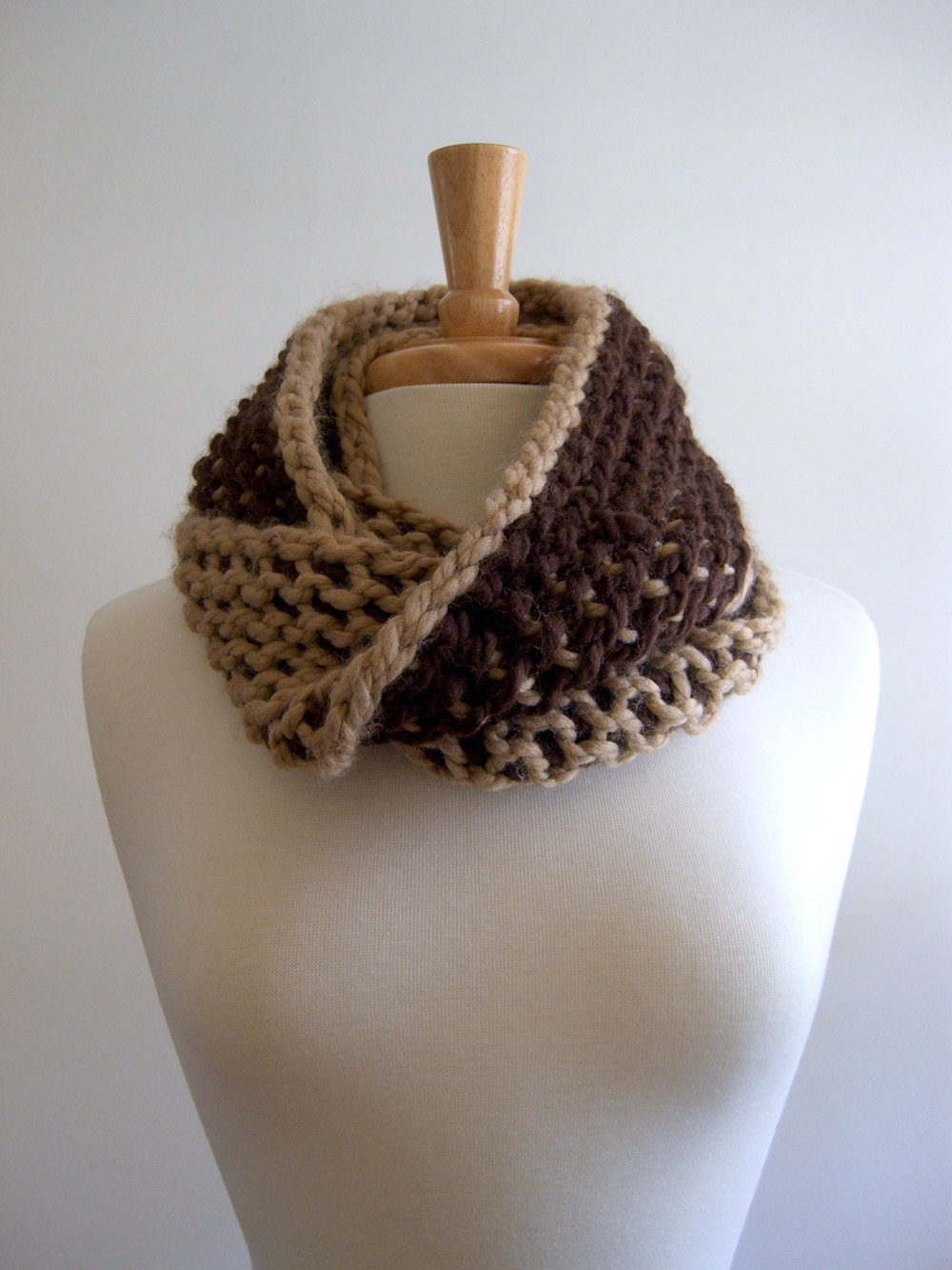 chunky infinity twist loop scarf / cowl - coffee and cocoa - READY TO SHIP