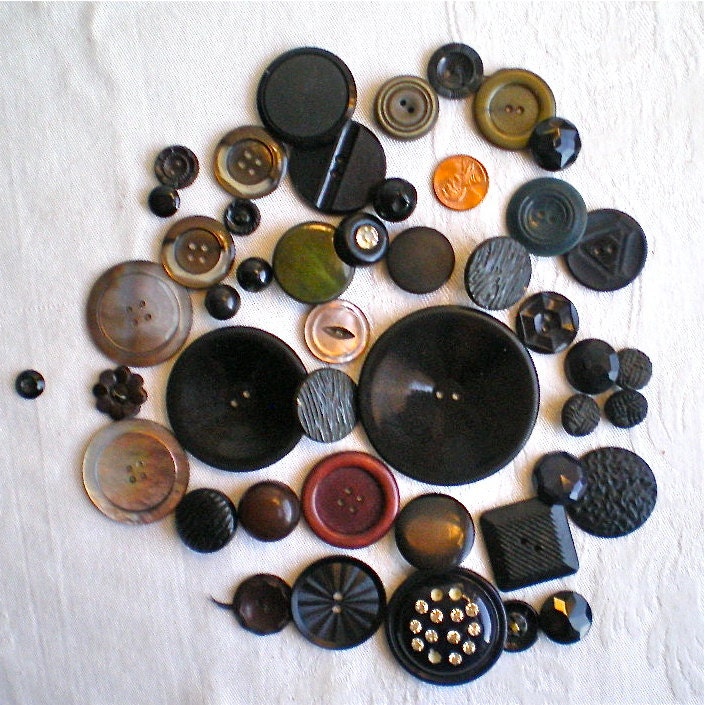 Buttons, Vintage Buttons, Celluloid, MOP, Plastic, Rhinestone, Glass, 42 buttons, 3/8" to 2 3/8"