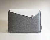 Macbook Pro sleeve (triangle flap)- White and Grey (13", 13" Retina or 15" Retina)