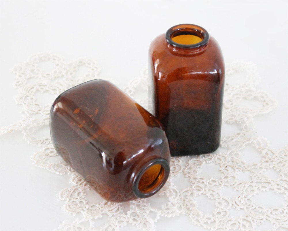 Vintage Brown Glass Snuff Bottles - BailiwickVintage