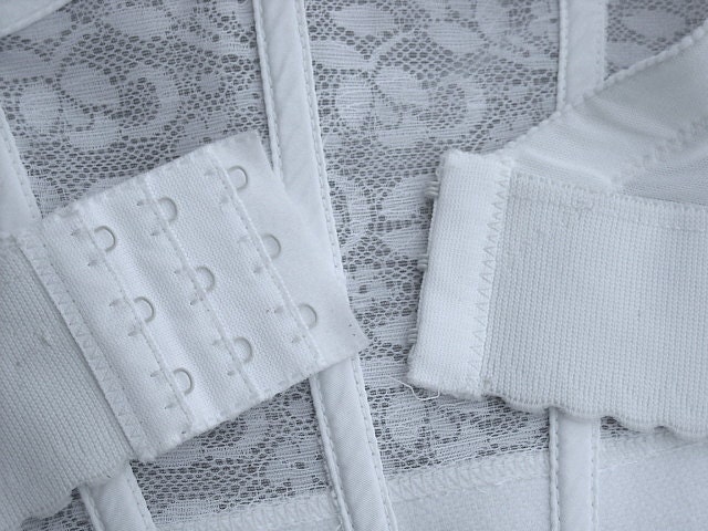 Vintage Corset, Vintage Lingerie, Lace Corset, Bustier, White, 1990's, B Cup, C Cup,