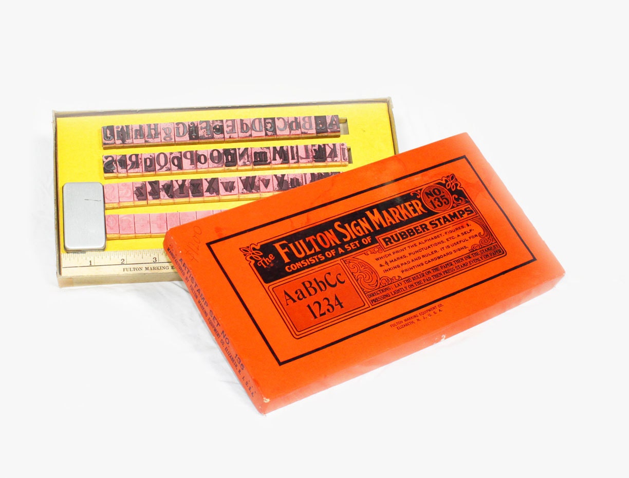 Vintage Rubber Stamp Set in Original Box. Complete Set