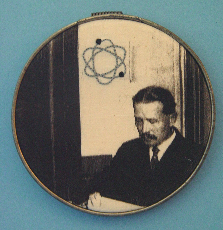 Embroidery Hoop Art- Steampunk Time Travel- Atomic Scientist- Wall Art- 5 inch 13 cm
