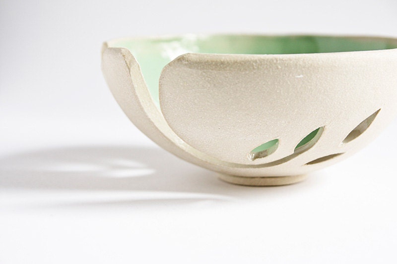 ceramic yarn bowl, modern, unique, pastel green, decorative pottery knitting bowl by karoArt ceramics