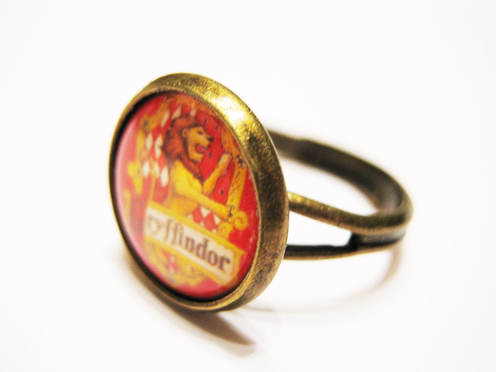 Gryffindor House Crest Lion Red Harry Potter Bronze Metal Adjustable Ring
