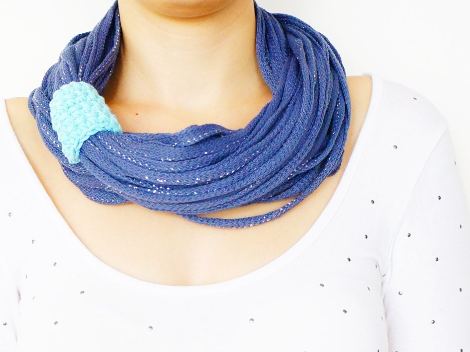 SCARF // Handmade Infinity Eternity Scarf Noodle Scarves Cotton Fashion Neckwarmer Circle Necklace Chunky Cowl Blue
