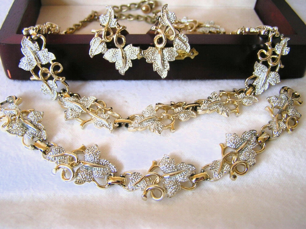 VtG 3 piece set Sarah Coventry IVY Leaves