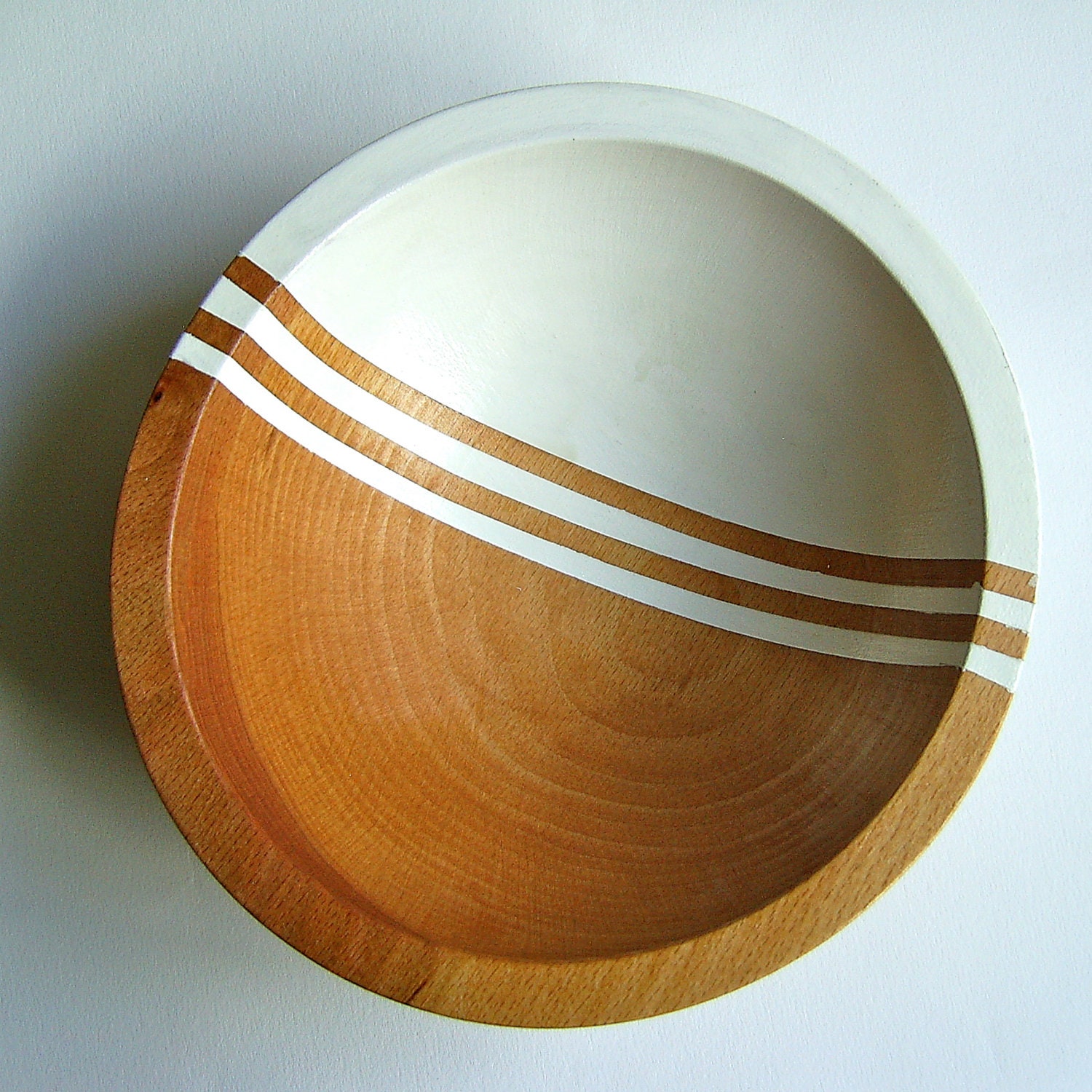 Graphic Modern Hardwood Small 7" Bowl, White Bean