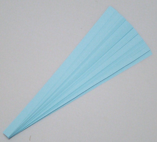 Lucky Stars Paper Strips (100): Light Blue