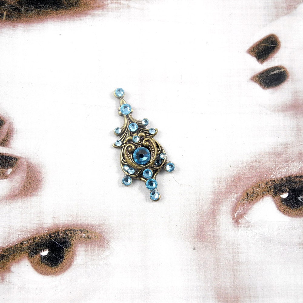 Elegant Bindi for Tribal Fusion Bellydance, Bollywood, ATS in Antique Brass and Aquamarine