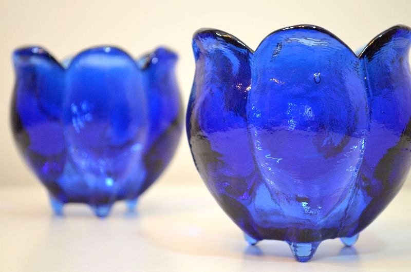 Vintage Cobalt Blue Glass Art Decorative Lotus Bowls