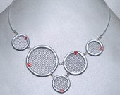 Molecule neck piece