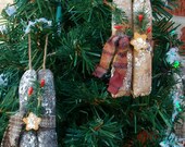 Primitive Grungy Candle Ornament Set - With Berries, Greenery, Golden Star and Homespun Tie