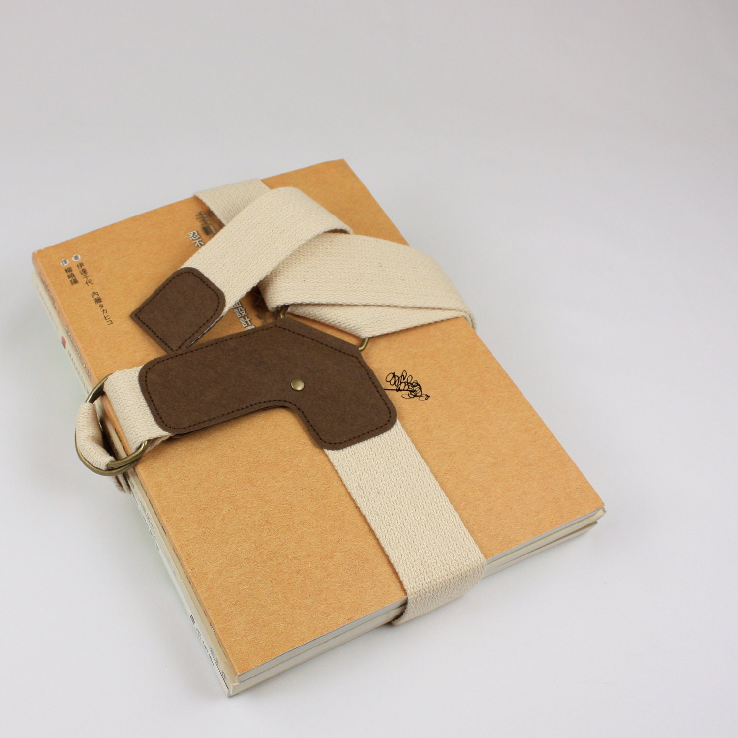 Book Strap in Cream made from Cotton and Washable Kraft Paper
