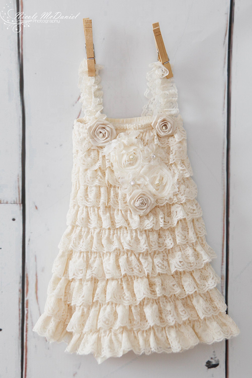 Lace Baby Dress - Flower Girls Dress - Lace Dress - Girls Christmas Dress - Baptism Dress - Christening Dress