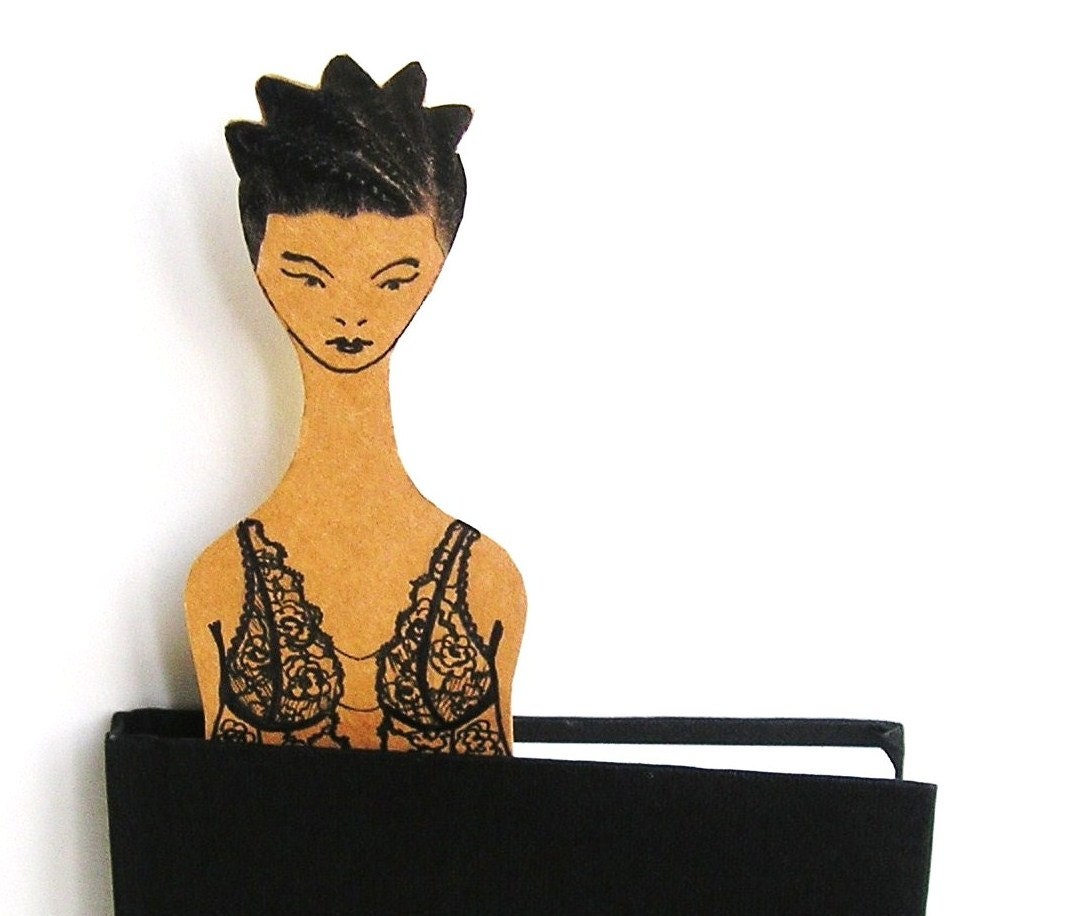 AVARIE/ Paper doll / bookmark / magnet