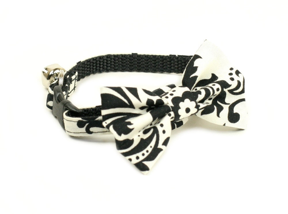 Cat Collar with Bow Tie - Black and White Damask