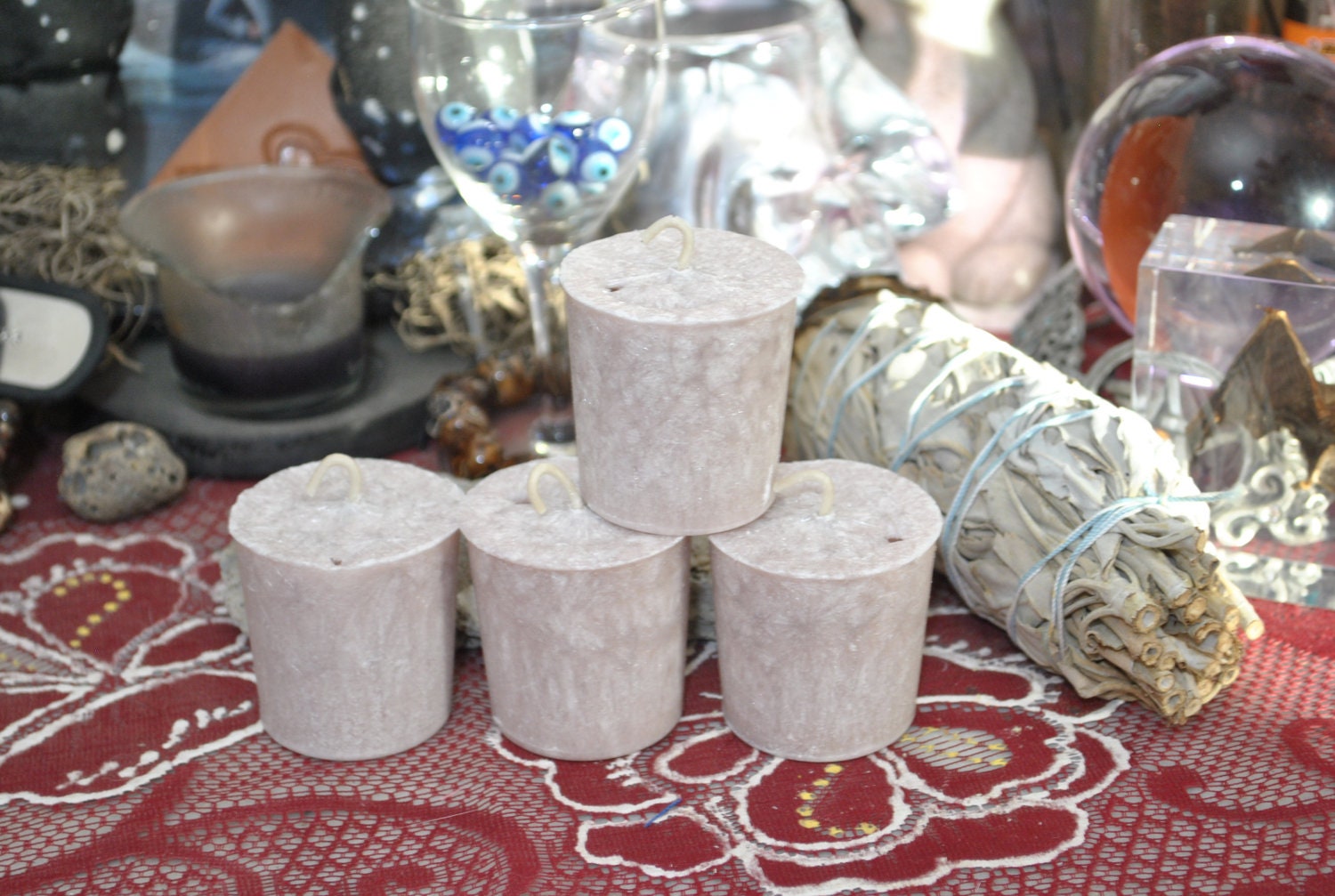 GRANDPA'S PIPE TOBACCO - Cherry Tobacco - Set of 4 Votives or 6 Melting Tarts